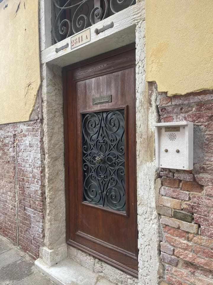 Do Leoni Apartments Βενετία Δωμάτιο φωτογραφία